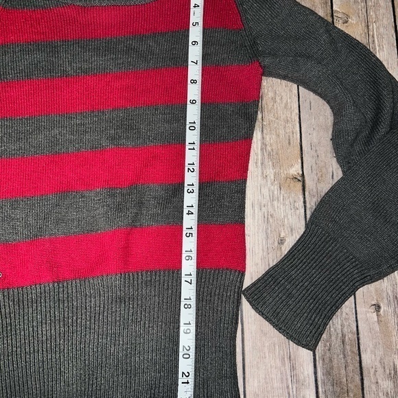 Converse One Star sweater, gray and pink, size XS - Picture 6 of 9